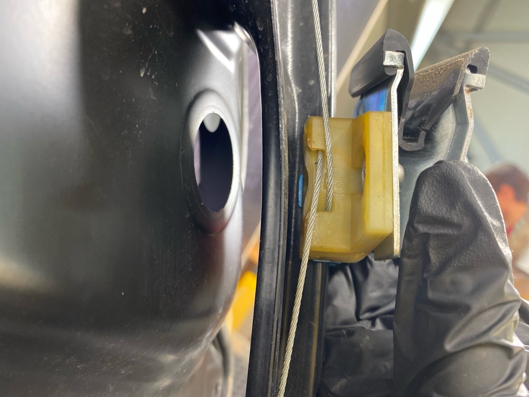 Стеклоподъемник, 2860 рублей, Красноярск