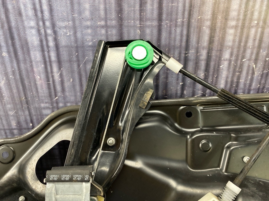 Стеклоподъемник, 2860 рублей, Красноярск