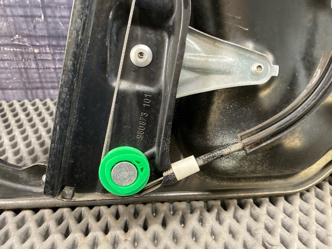 Стеклоподъемник, 2860 рублей, Красноярск