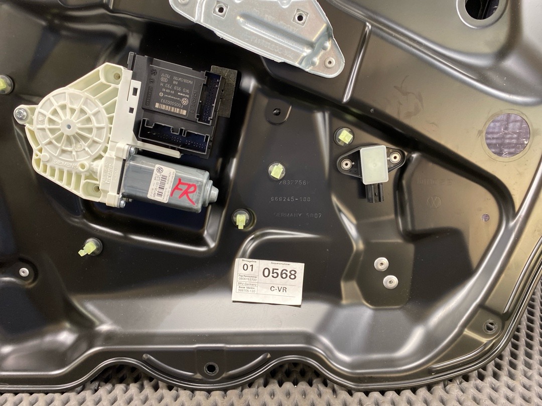 Стеклоподъемник, 2860 рублей, Красноярск