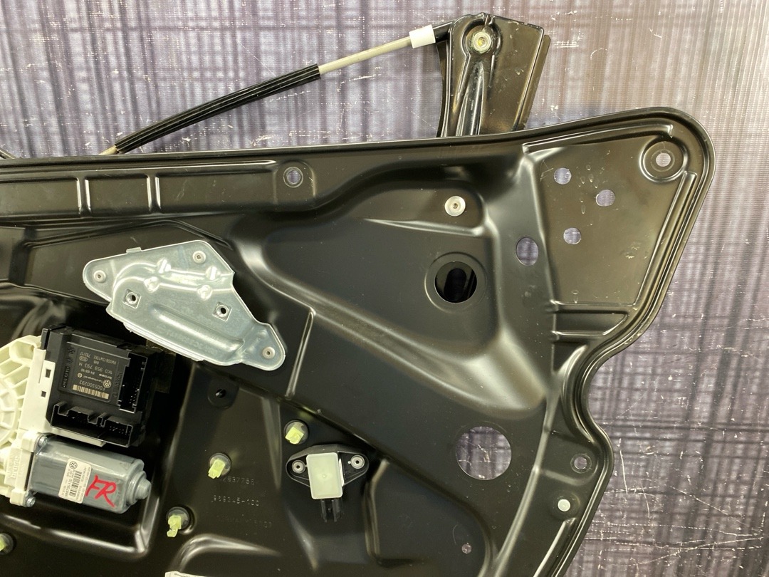 Стеклоподъемник, 2860 рублей, Красноярск