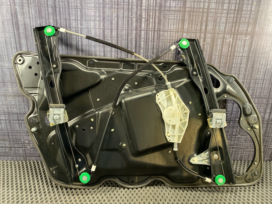 Стеклоподъемник, 2860 рублей, Красноярск