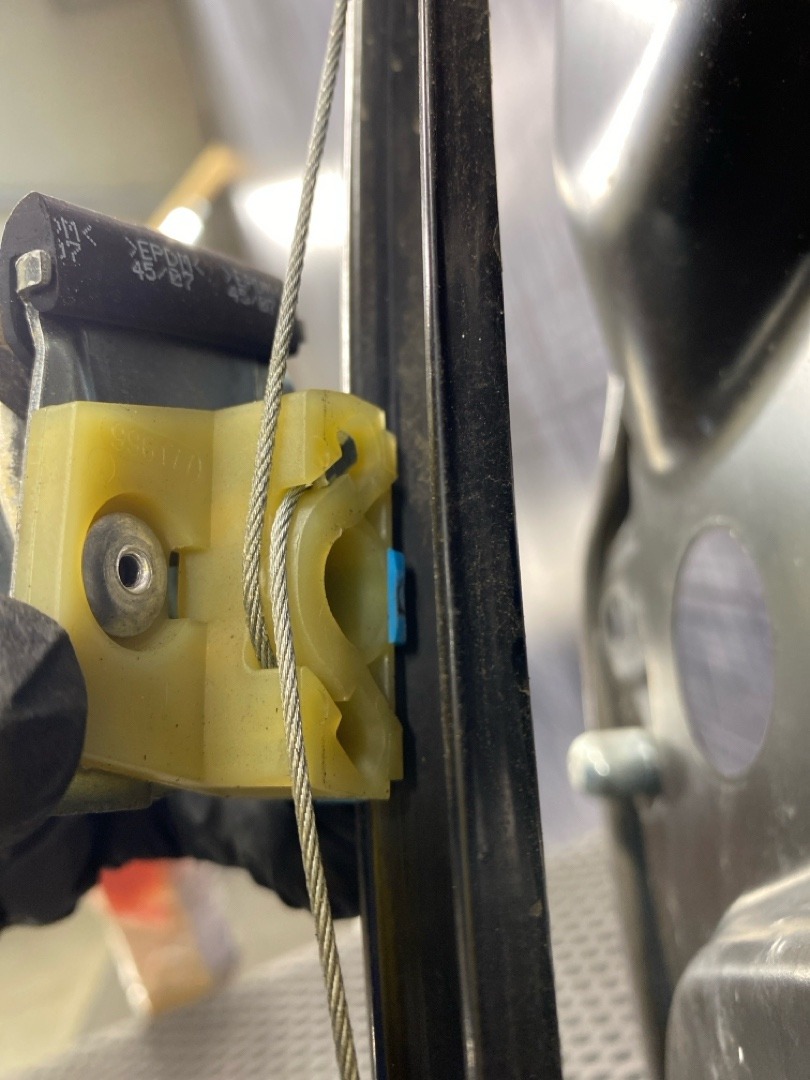 Стеклоподъемник, 2860 рублей, Красноярск