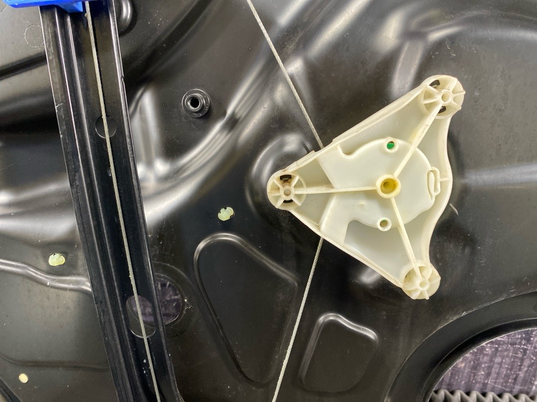 Стеклоподъемник, 1730 рублей, Красноярск