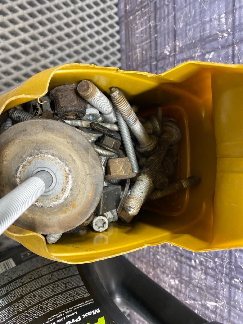 Болты и гайки, 3390 рублей, Красноярск