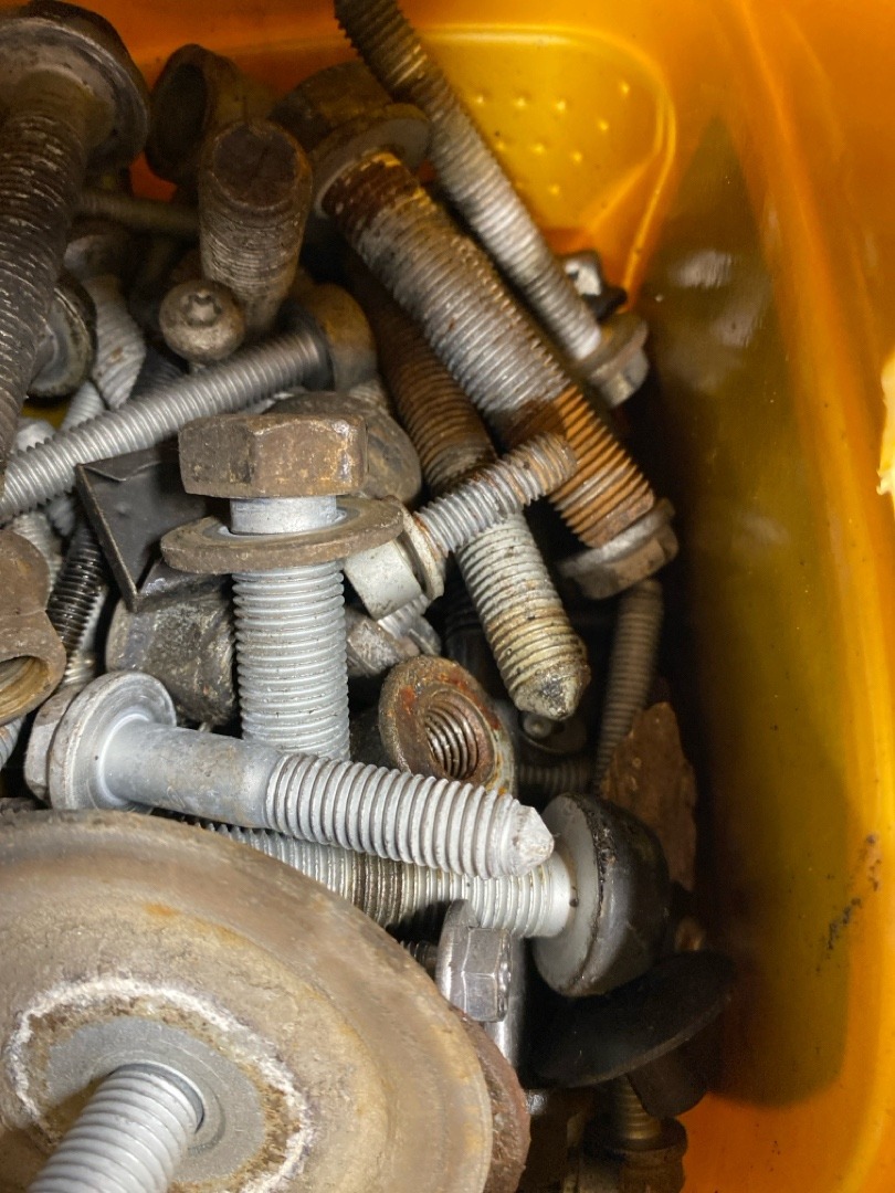 Болты и гайки, 3390 рублей, Красноярск