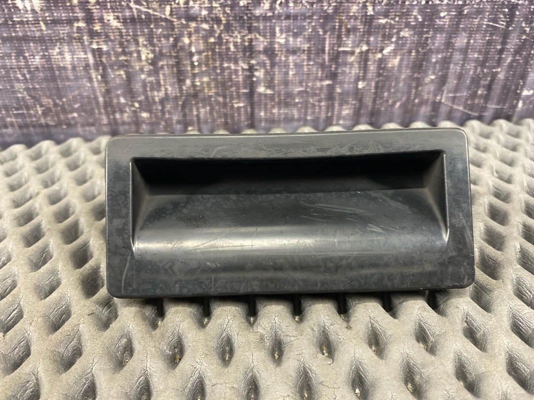 Кнопка открывания багажника, 1860 рублей, Красноярск