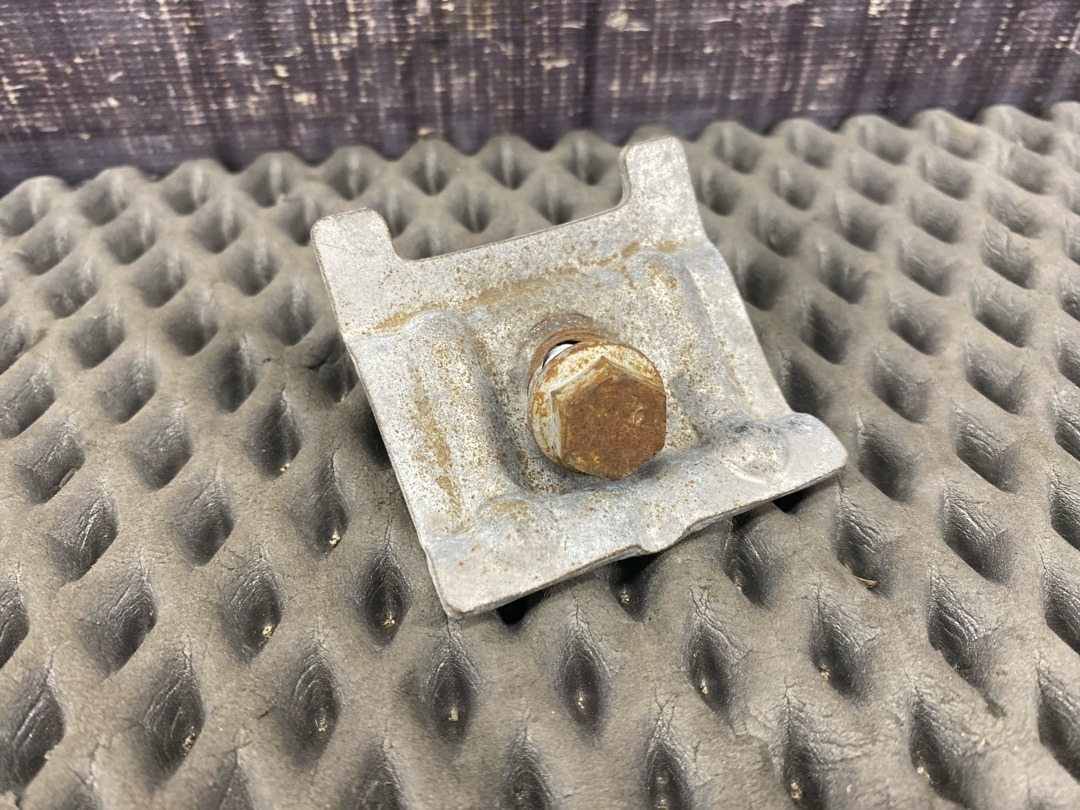 Крепление аккумулятора, 910 рублей, Красноярск