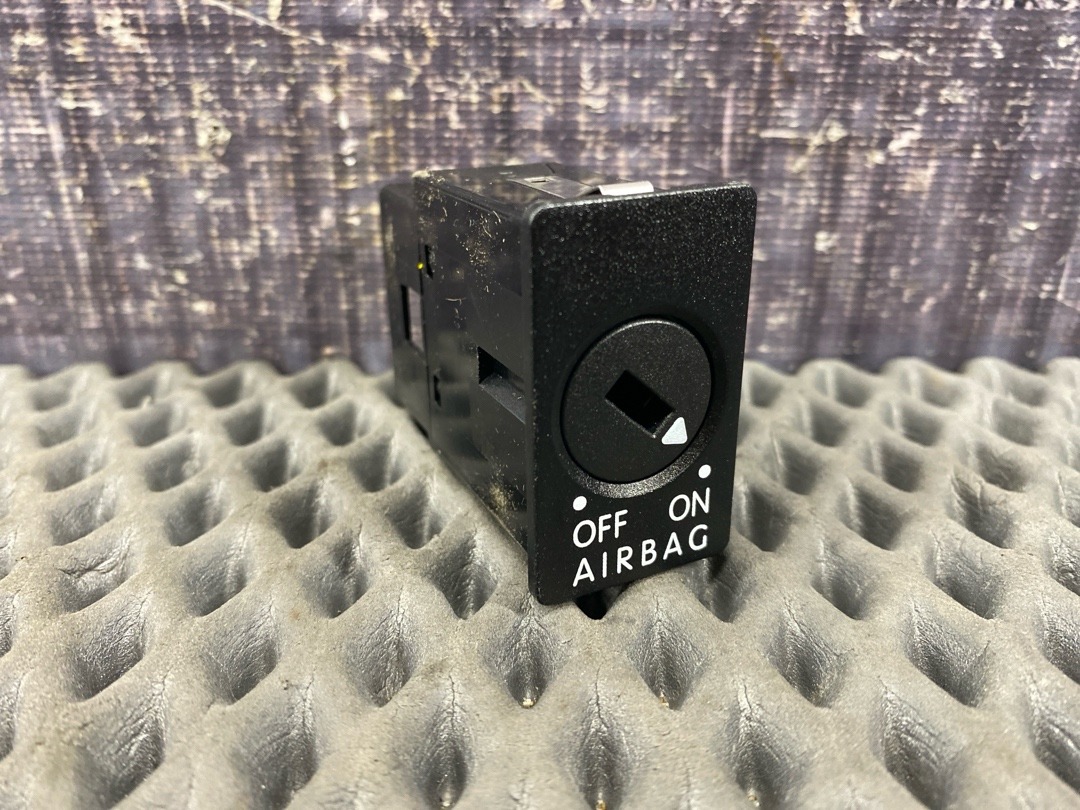 Кнопка салона, 540 рублей, Красноярск