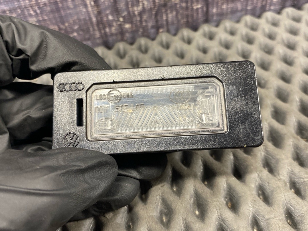 Плафон подсветки номера, 670 рублей, Красноярск