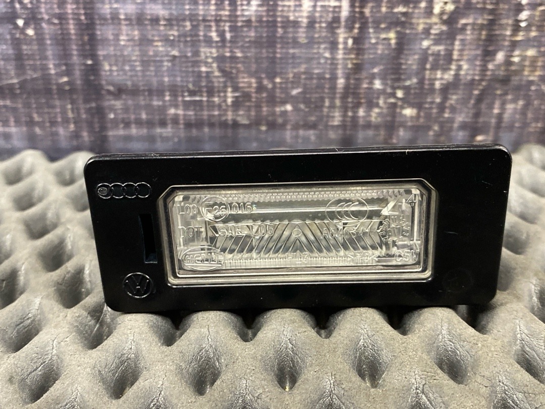 Плафон подсветки номера, 670 рублей, Красноярск