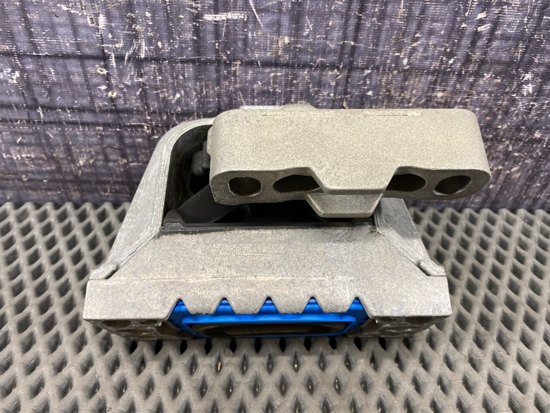 Подушка двигателя, 3730 рублей, Красноярск