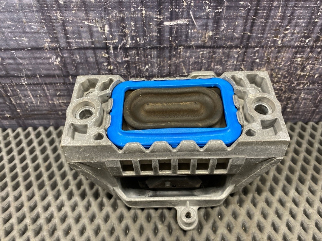 Подушка двигателя, 3730 рублей, Красноярск