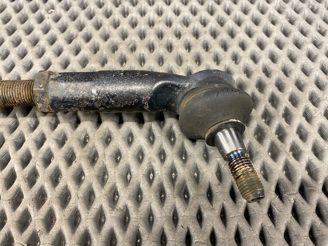 Тяга рулевая с наконечником, 1820 рублей, Красноярск