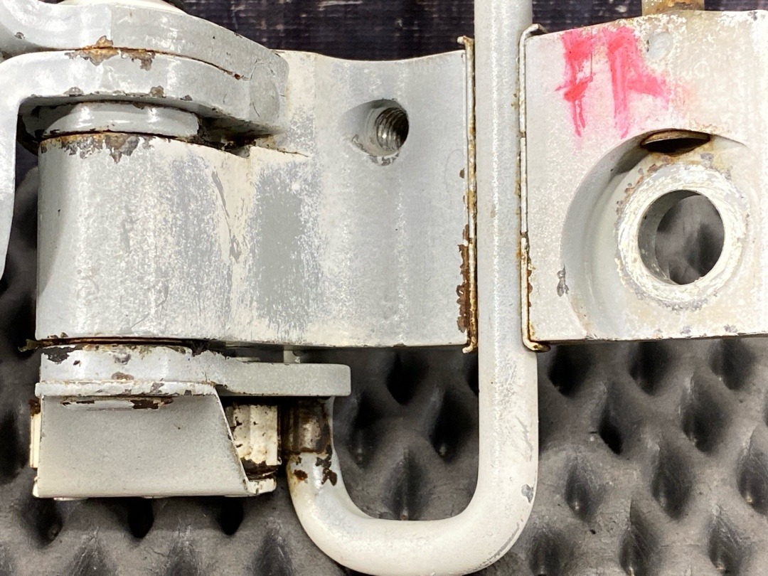 Петля двери, 4890 рублей, Красноярск