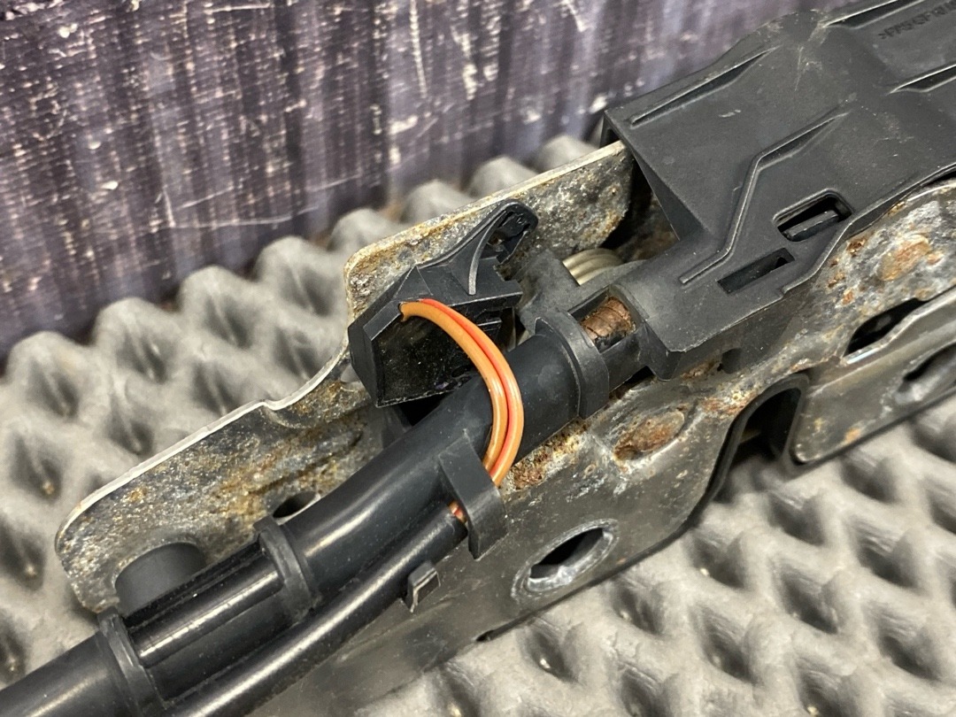 Замок капота, 1390 рублей, Красноярск