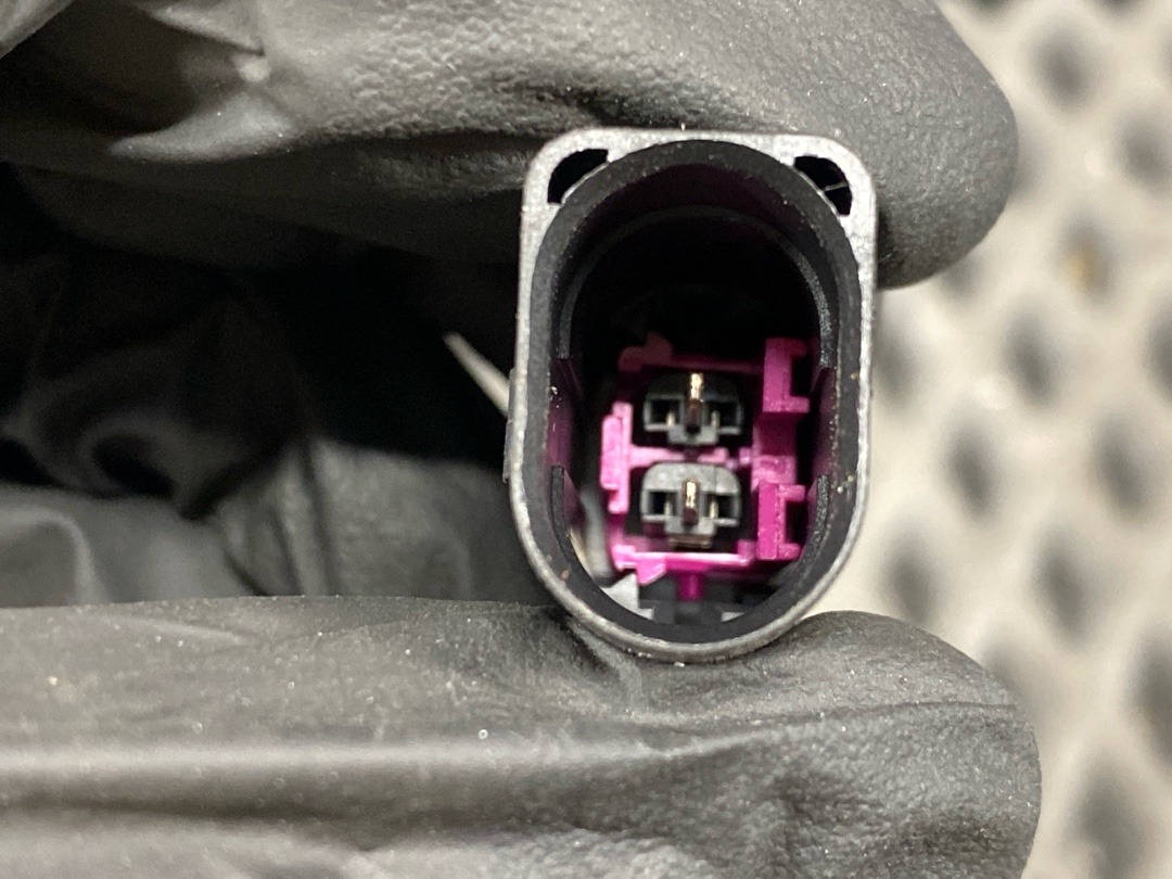 Замок капота, 1390 рублей, Красноярск