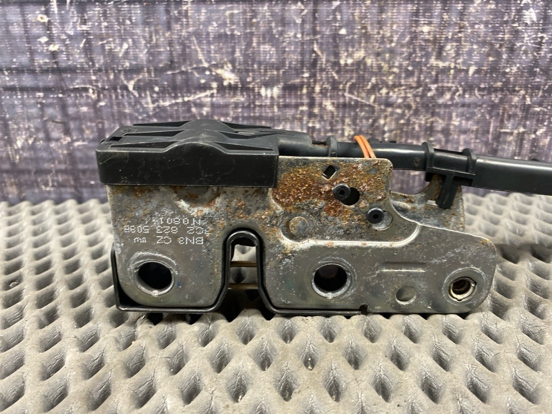 Замок капота, 1390 рублей, Красноярск