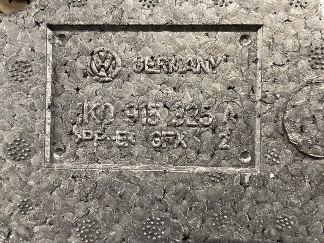 Кожух аккумулятора, 4410 рублей, Красноярск