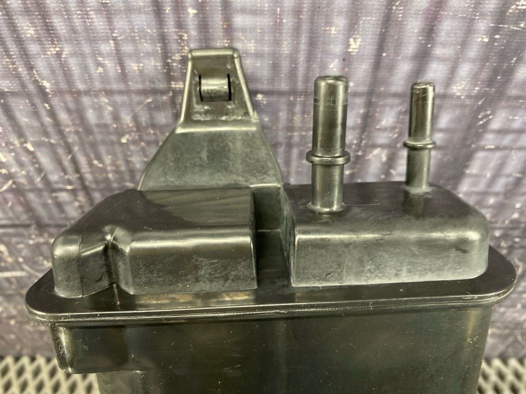 Адсорбер (фильтр паров топлива), 1470 рублей, Красноярск