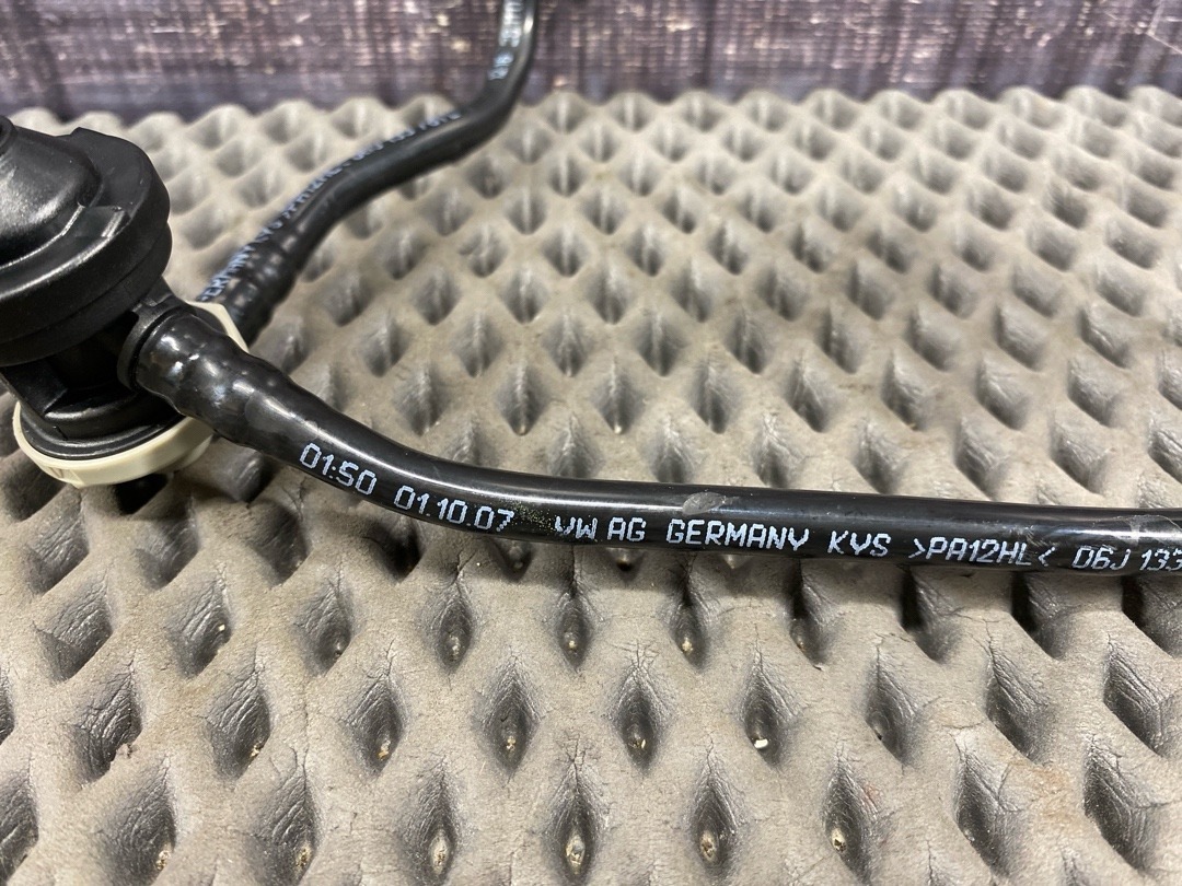 Клапан вентиляции топливного бака, 3730 рублей, Красноярск