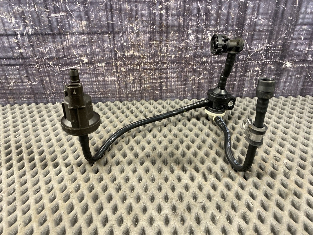 Клапан вентиляции топливного бака, 3730 рублей, Красноярск