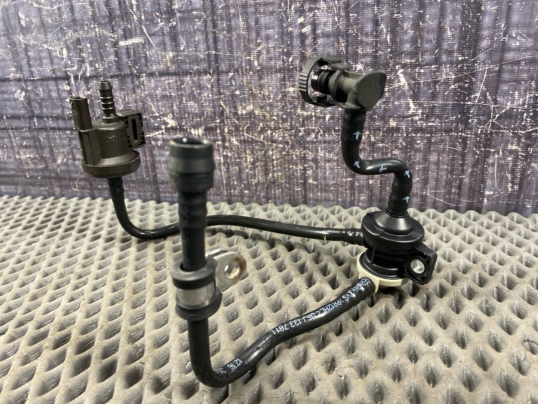 Клапан вентиляции топливного бака, 3730 рублей, Красноярск