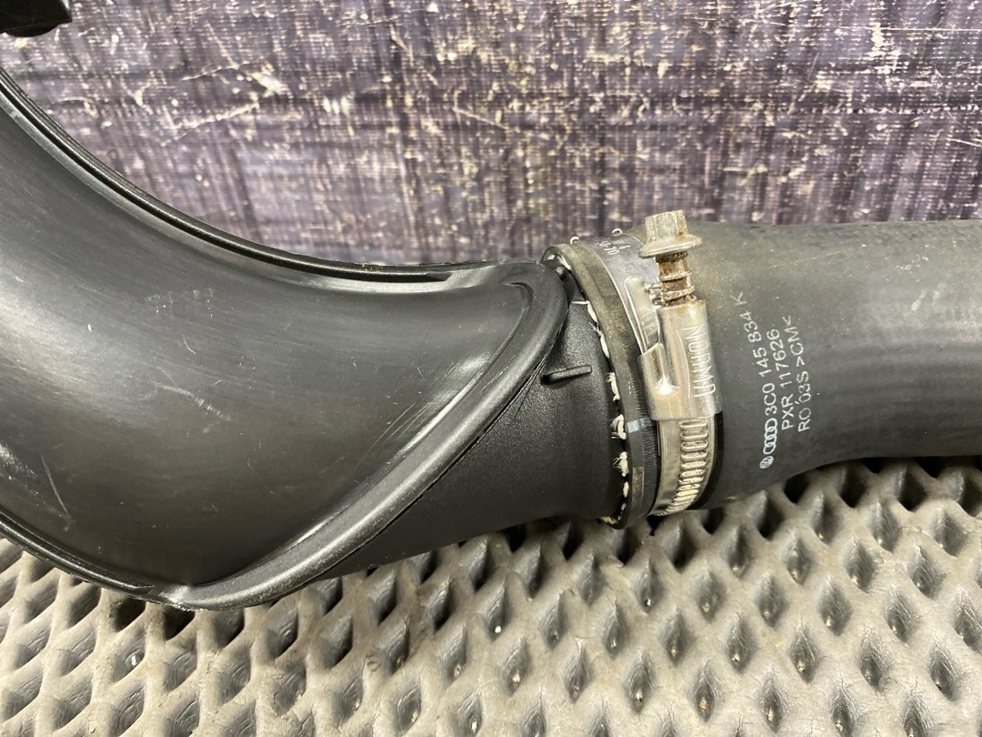 Патрубок интеркуллера, 3680 рублей, Красноярск