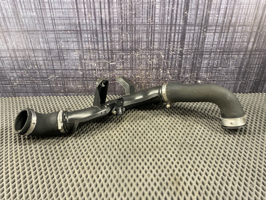 Патрубок интеркуллера, 3680 рублей, Красноярск