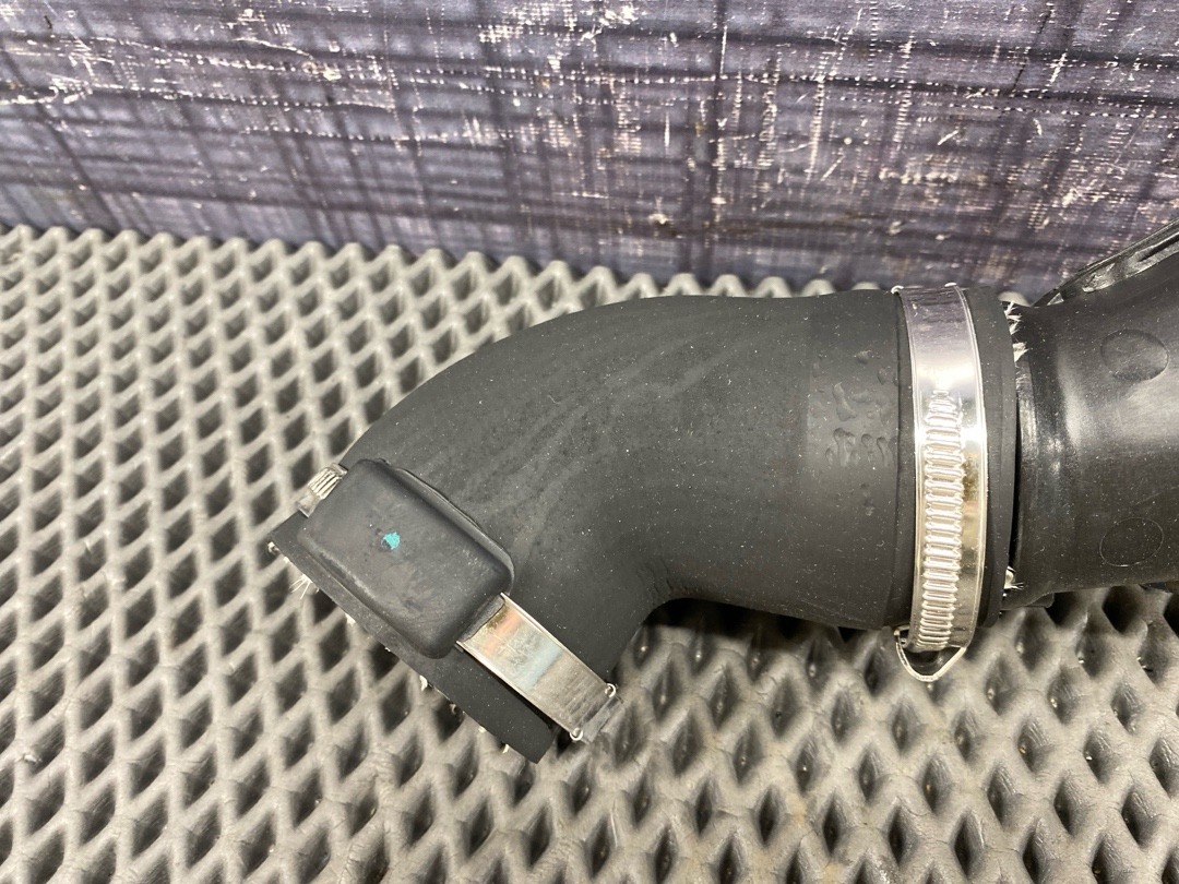 Патрубок интеркуллера, 3680 рублей, Красноярск