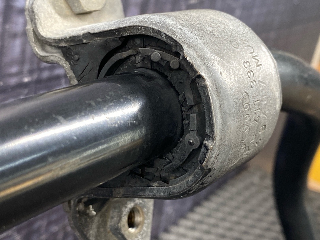 Стабилизатор, 3220 рублей, Красноярск