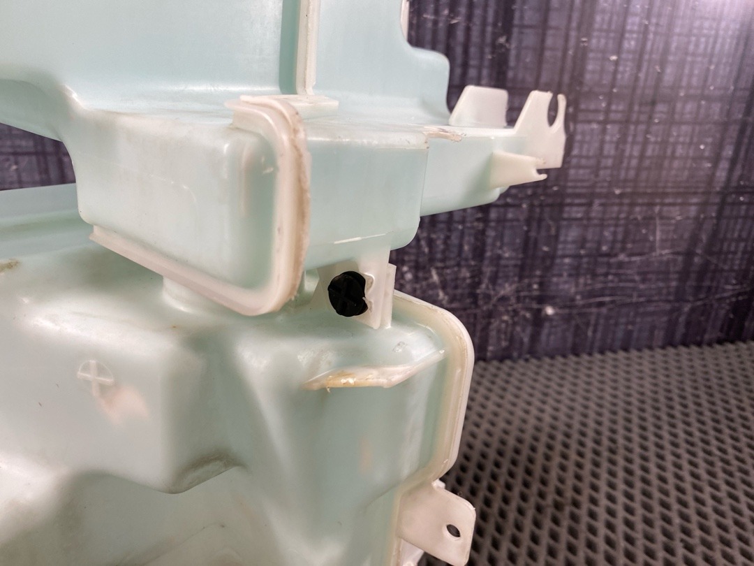 Бачок омывателя, 3370 рублей, Красноярск