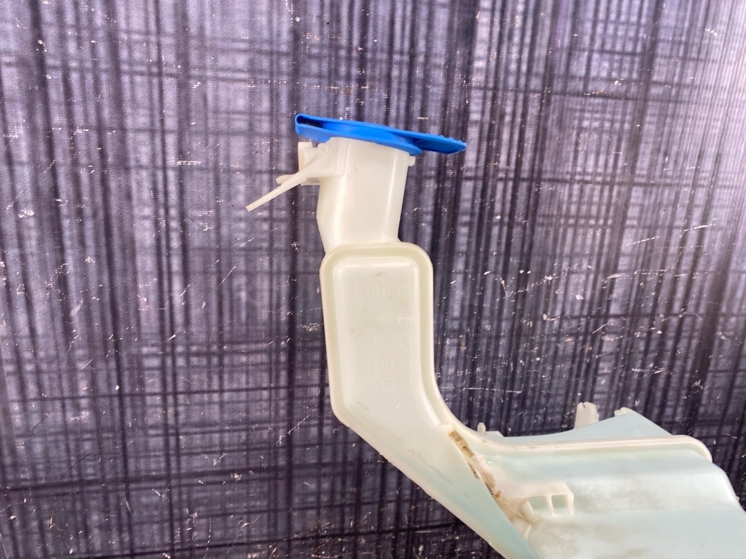 Бачок омывателя, 3370 рублей, Красноярск