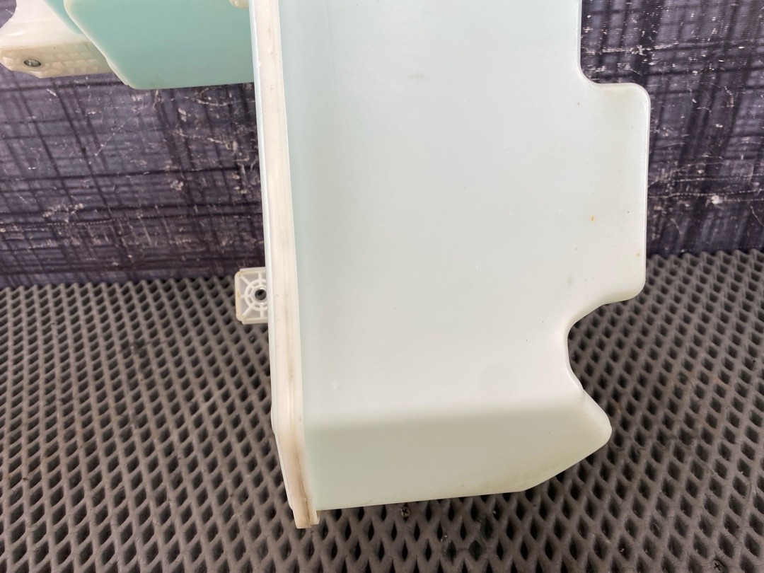 Бачок омывателя, 3370 рублей, Красноярск