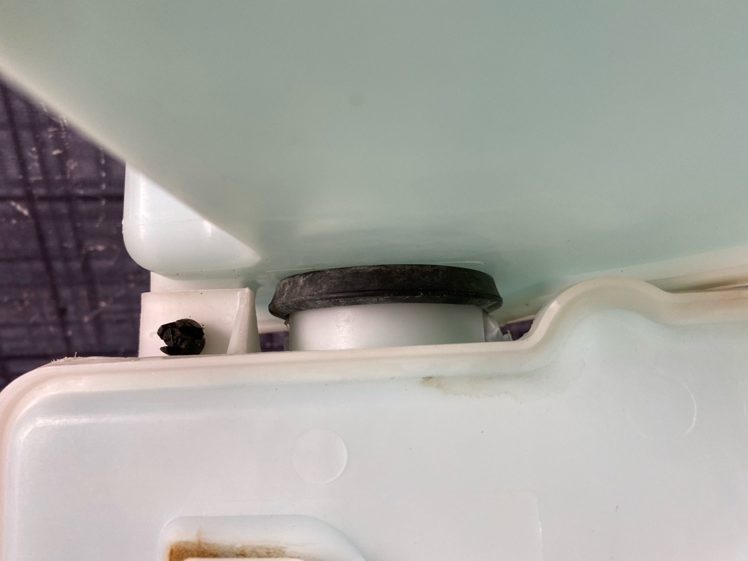 Бачок омывателя, 3370 рублей, Красноярск