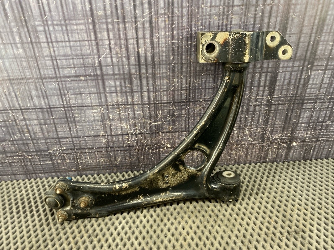 Рычаг подвески, 6110 рублей, Красноярск