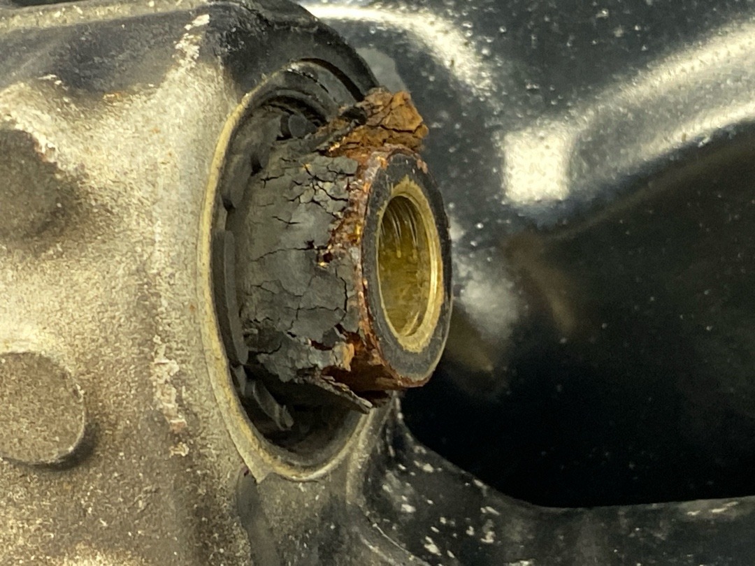 Поворотный кулак, 3430 рублей, Красноярск