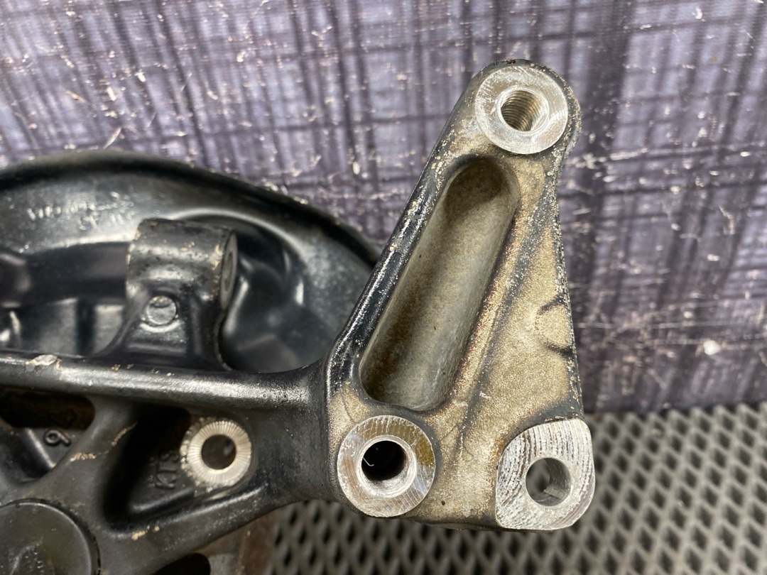 Поворотный кулак, 3430 рублей, Красноярск