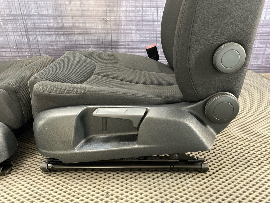 Комплект сидений, 17910 рублей, Красноярск