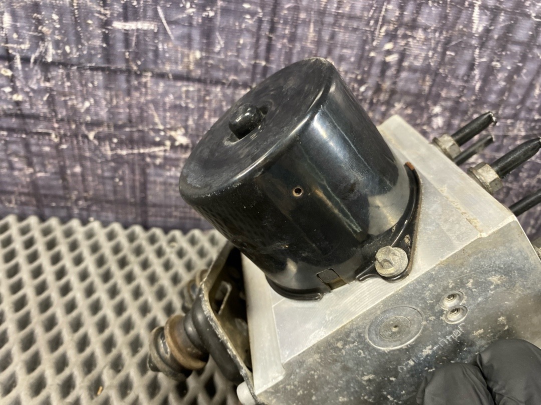 Блок ABS, 8120 рублей, Красноярск