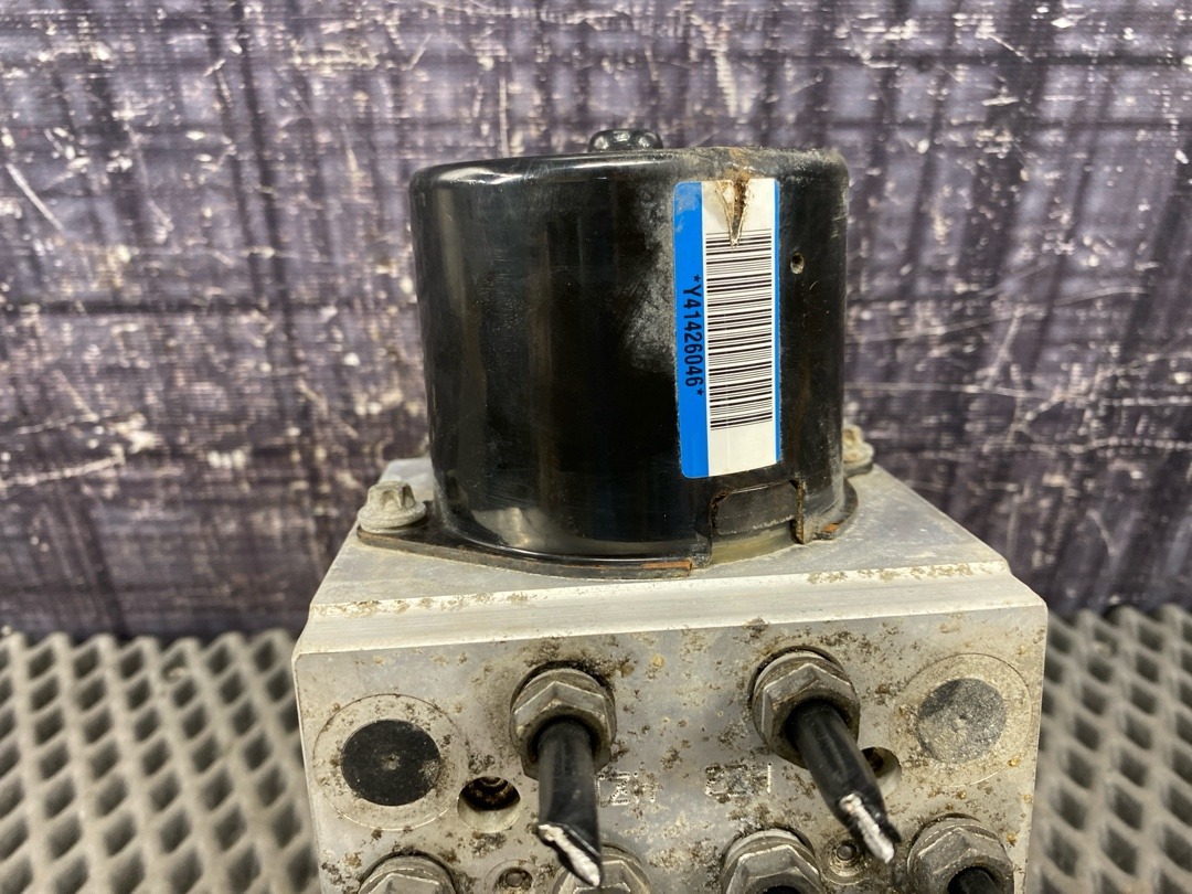 Блок ABS, 8120 рублей, Красноярск