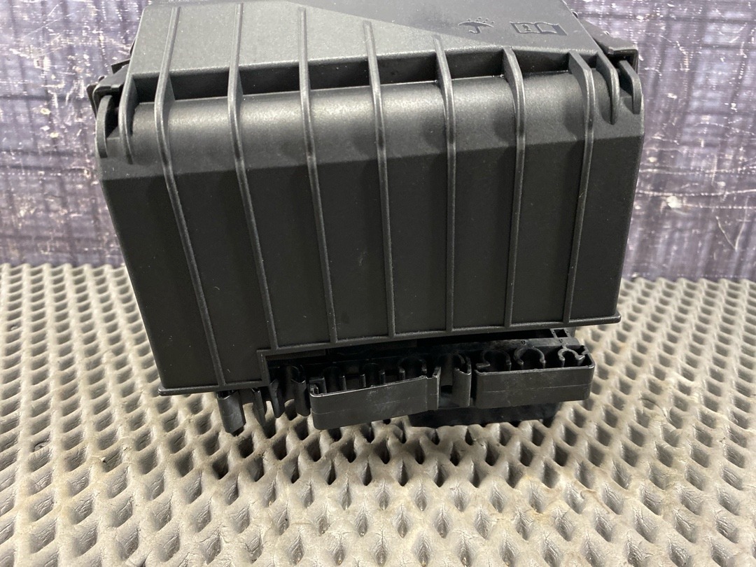 Блок предохранителей, 2380 рублей, Красноярск