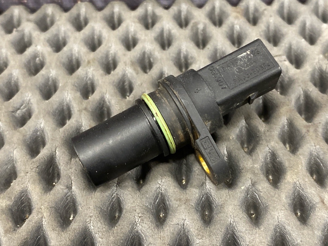 Датчик коленвала, 1820 рублей, Красноярск