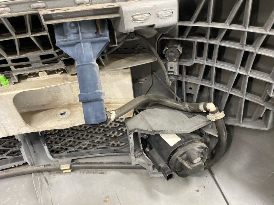 Бампер, 43270 рублей, Красноярск