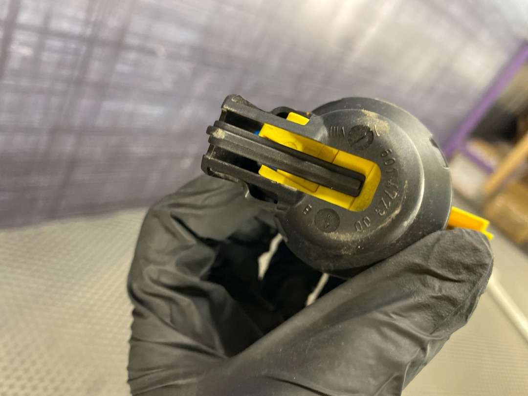 Подушка безопасности, 1430 рублей, Красноярск