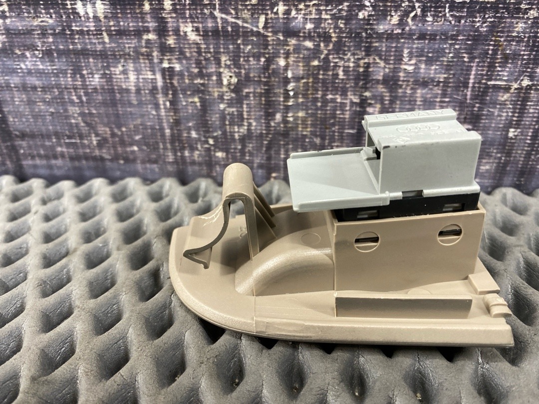 Кнопка стеклоподъемника, 580 рублей, Красноярск