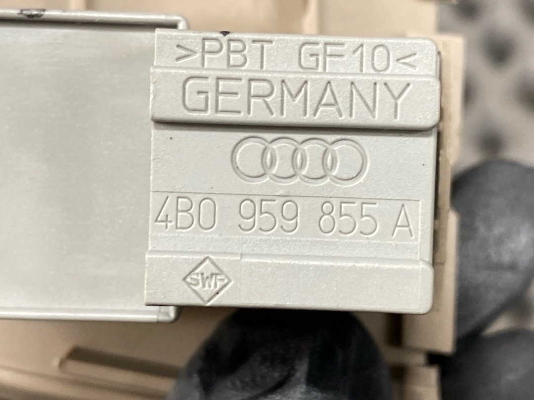 Кнопка стеклоподъемника, 580 рублей, Красноярск