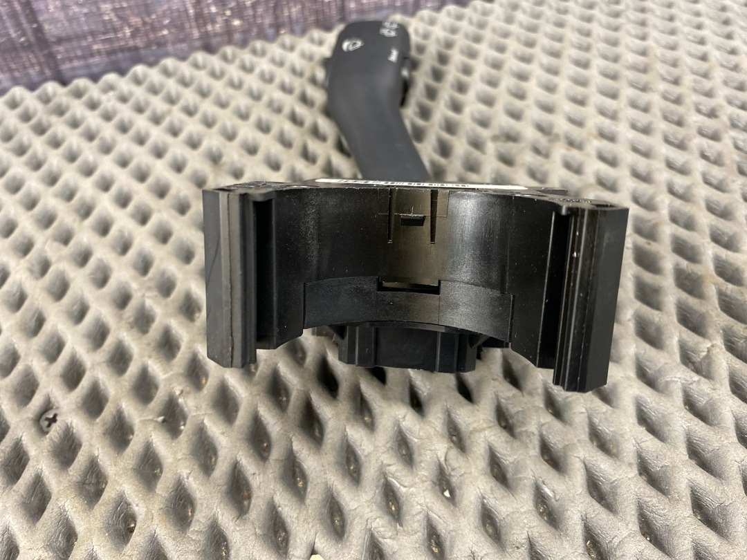 Подрулевой переключатель, 1730 рублей, Красноярск