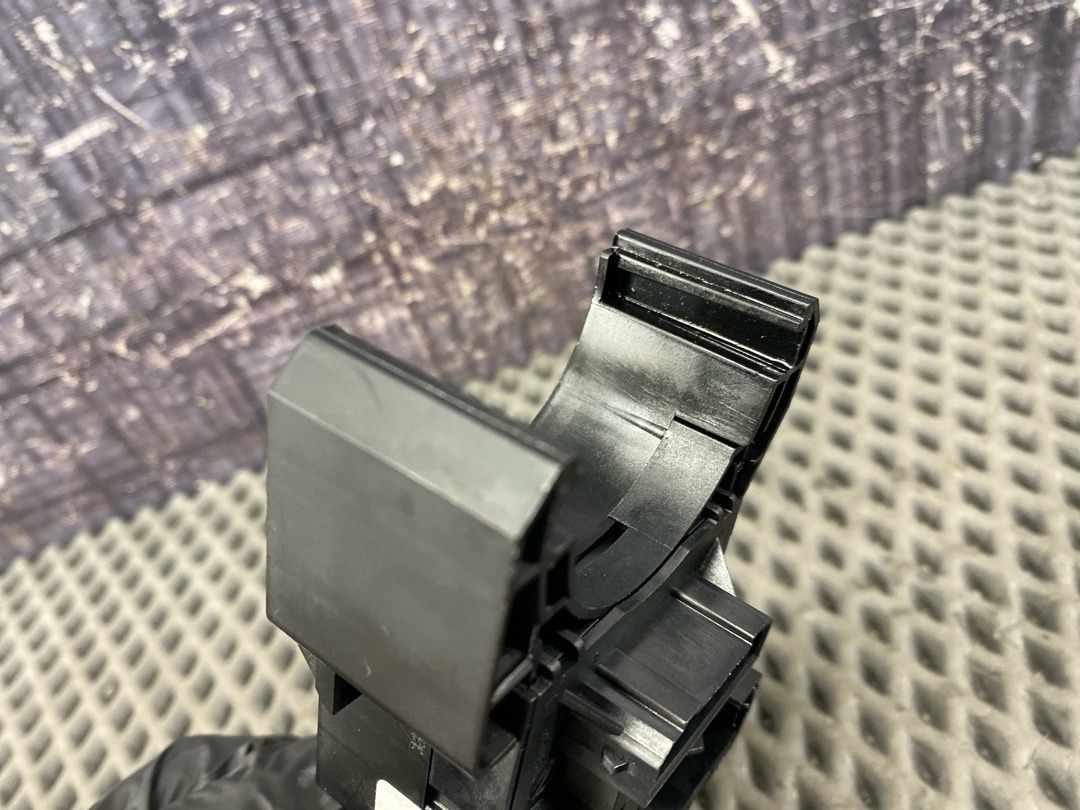 Подрулевой переключатель, 1730 рублей, Красноярск