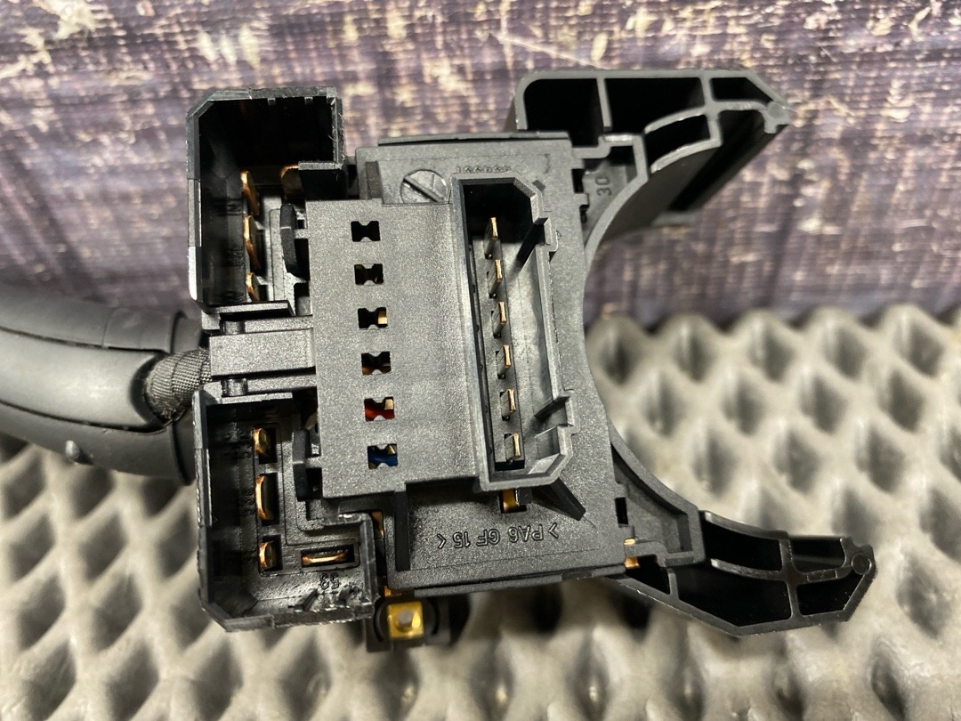 Подрулевой переключатель, 1730 рублей, Красноярск